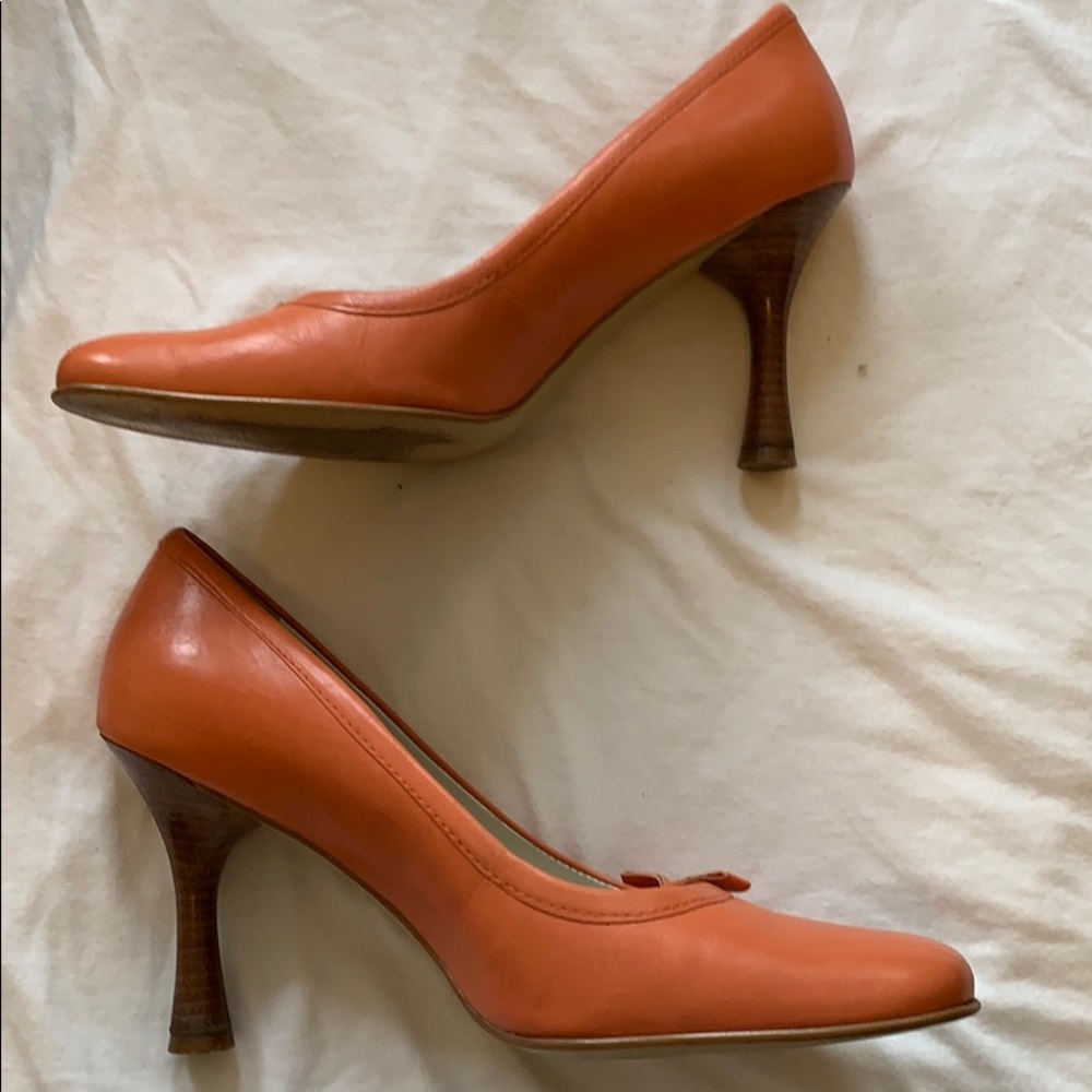 Nine West coral leather pumps size 8.5 m - Picture 4 of 8